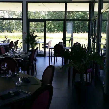 Hotel - Restaurant La Claire Foret Morhange Buitenkant foto